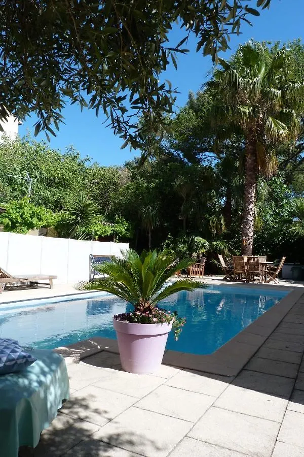 Maison Jardin Grande Piscine , Sortie Bateau Possible Marseille 0*,  Franciaország
